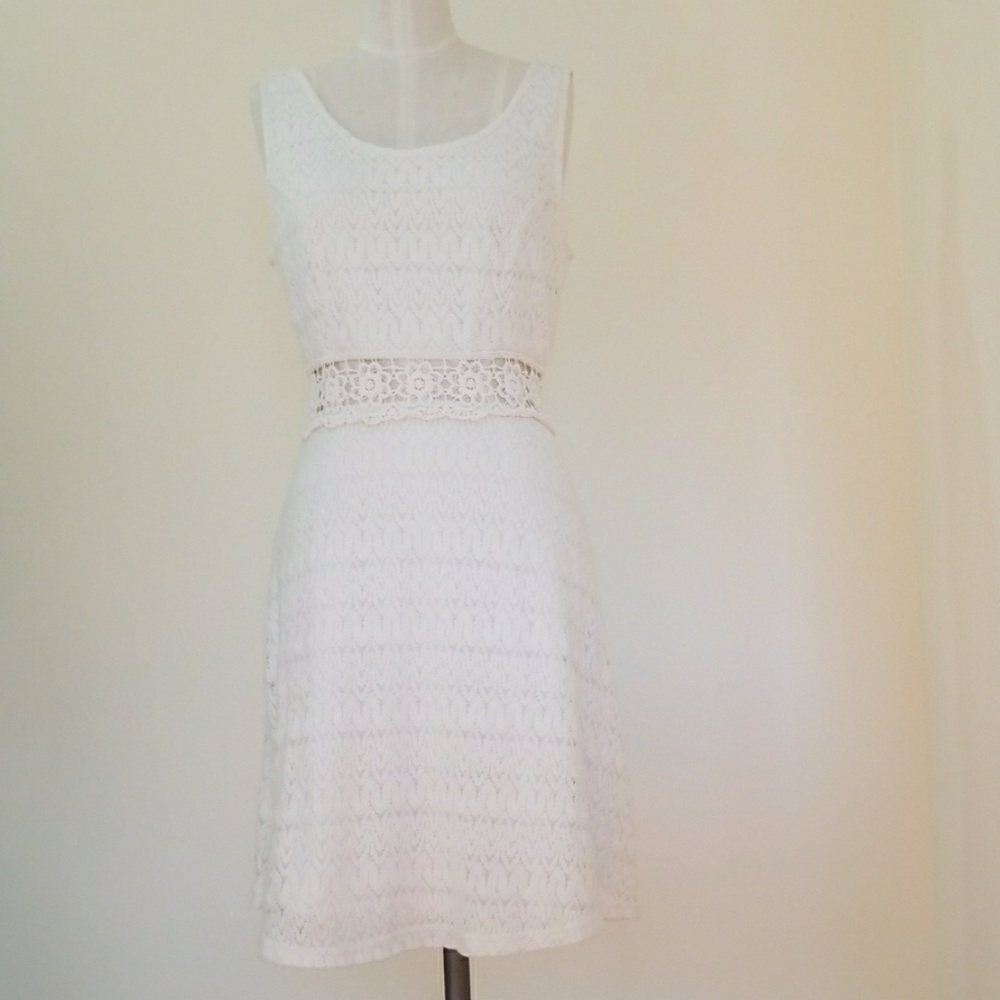 Beautiful midlength floral dress